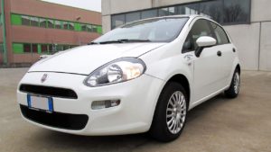 autonoleggio-tozzato-auto-service-mogliano-fiat-punto