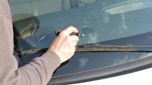 riparazione-cristallo-auto-mogliano-treviso-venezia-fase-3
